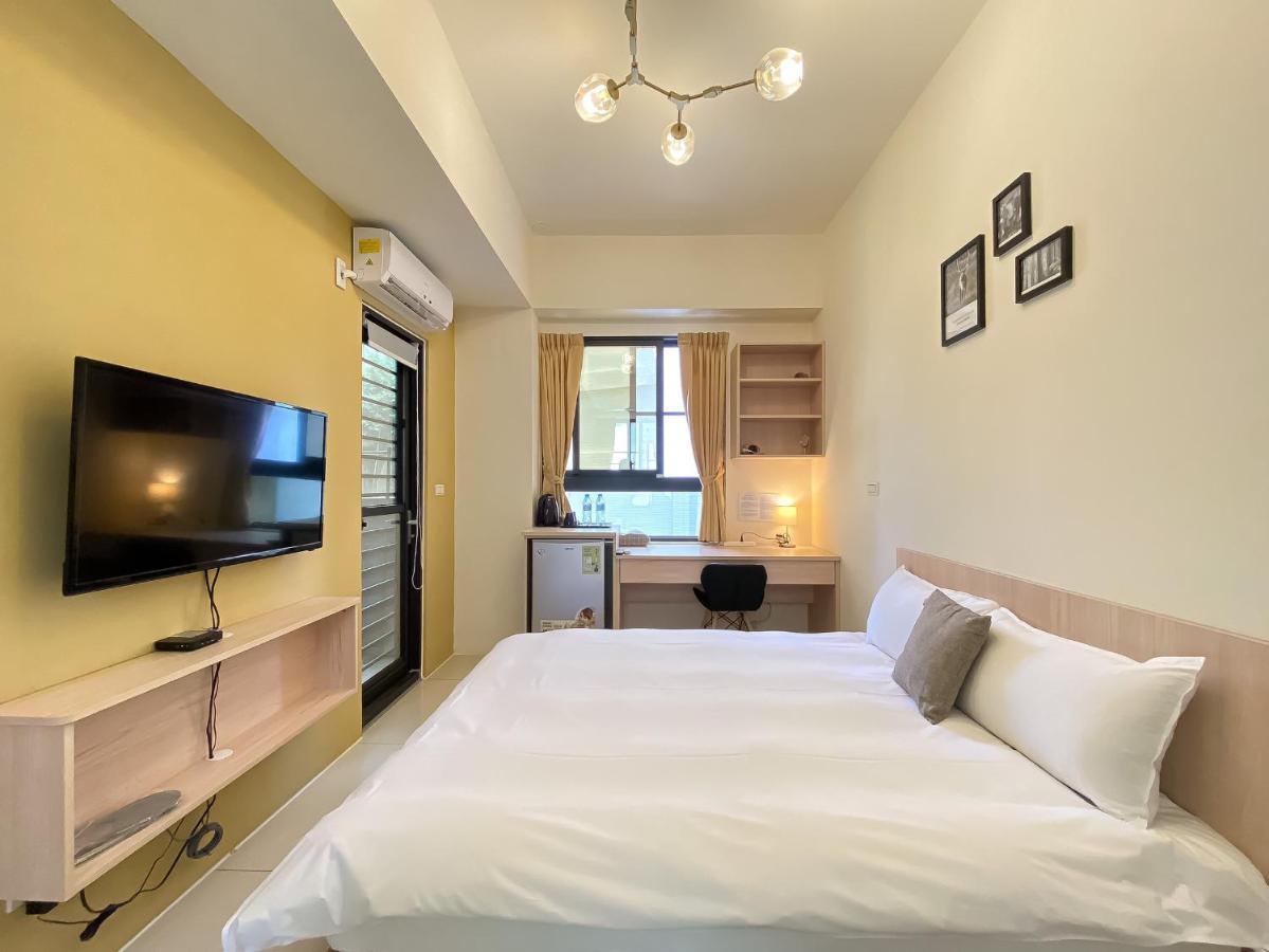 Adagio Hostel Тайчжун Экстерьер фото