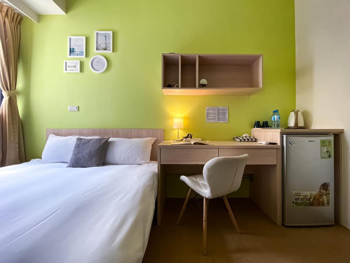 Adagio Hostel Тайчжун Экстерьер фото